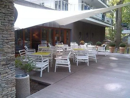 Apartament Flotylla Apartment *